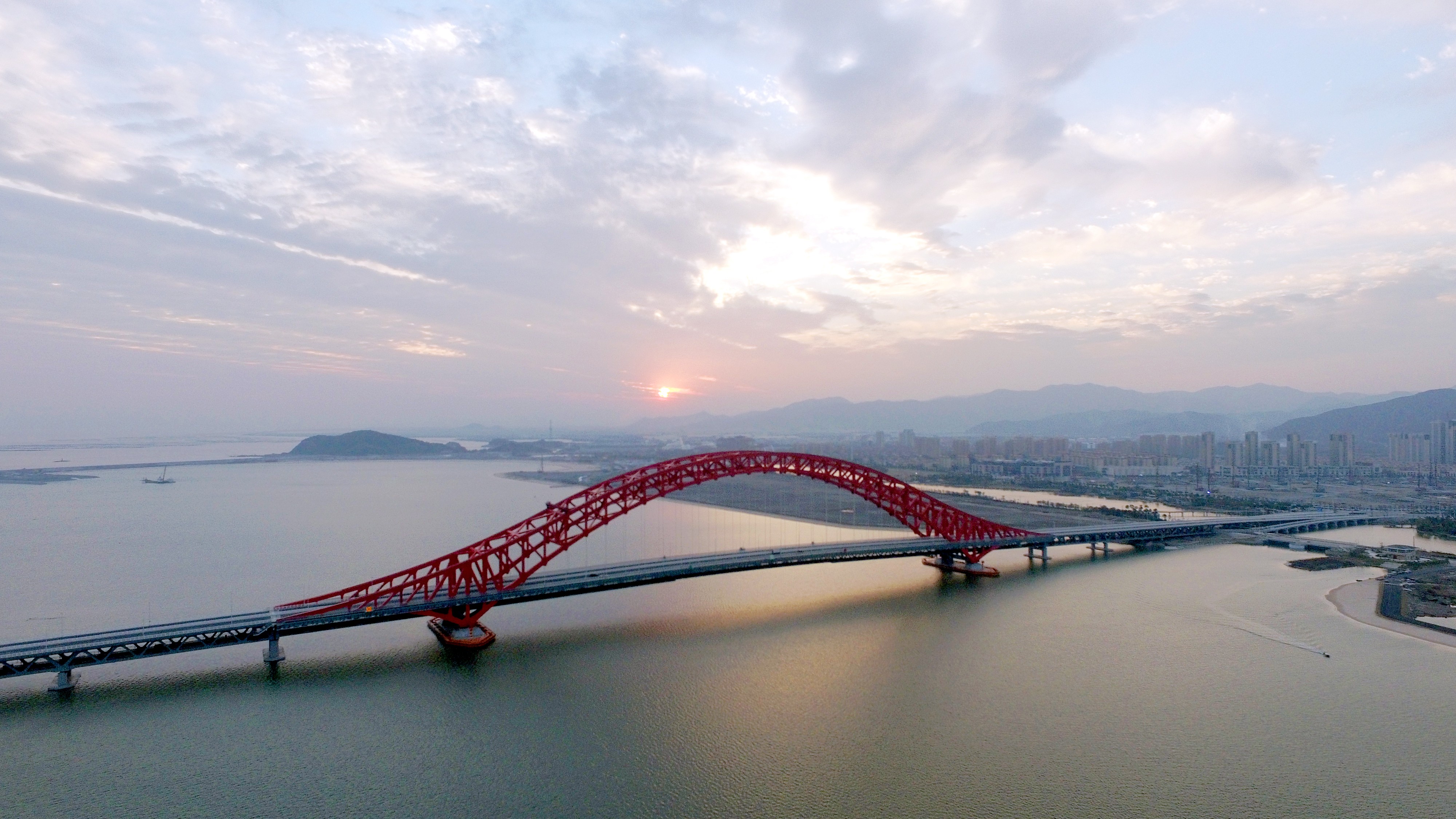 寧波梅山春曉大橋